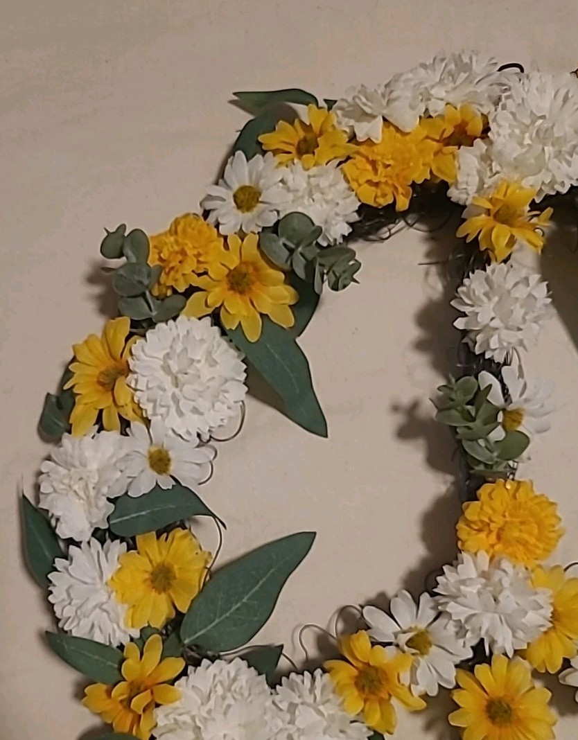 Peace Wreath Carnations Daisies Eucalyptus Leaves Foliage Cottagecore Boho 18″