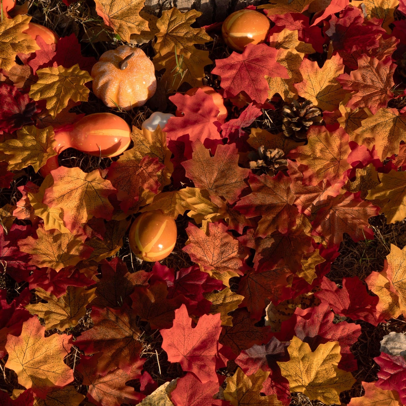 300 PCS Artificial Maple Leaves Mixed Colors Fall Decor Multicolored B Craft