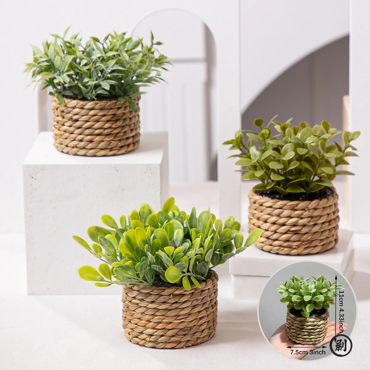 FLOWER 11CM Artificial Eucalyptus Grass Potted Plant– Mini Faux Green Desk Decor