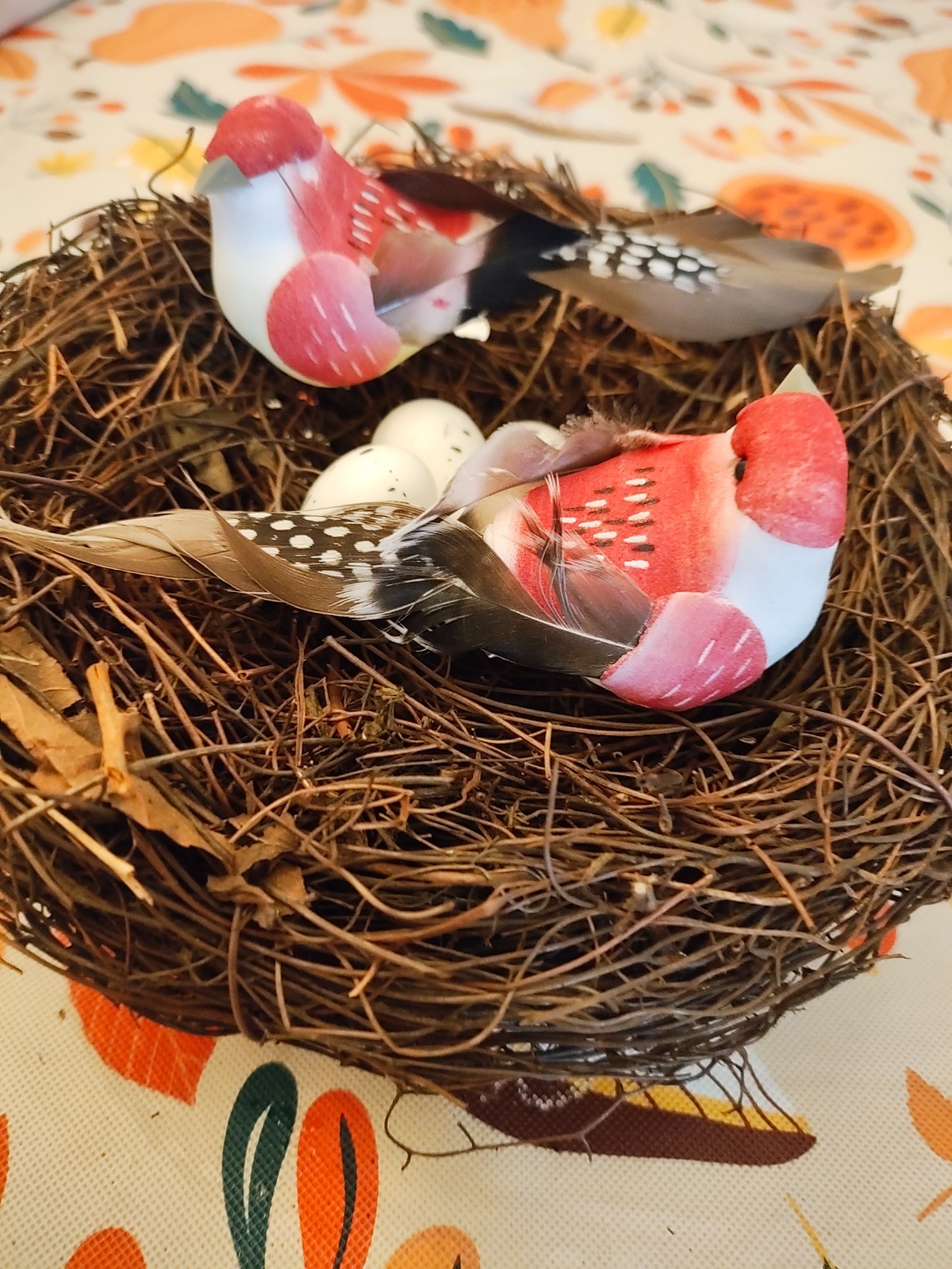 6″ Artificial Faux Bird’s Nests with Eggs & Birds.