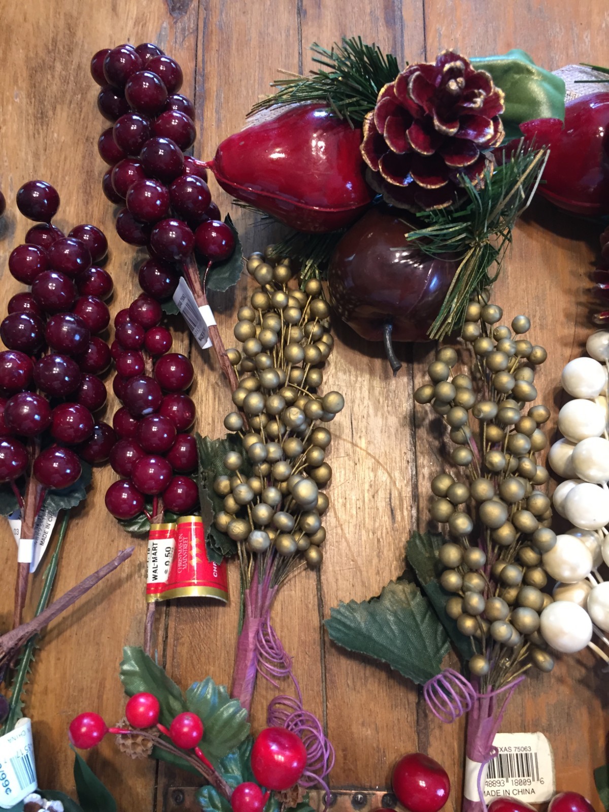 Lot of 57 Christmas Holiday Floral Arrangement Decor,Berries,Pinecones,NEW