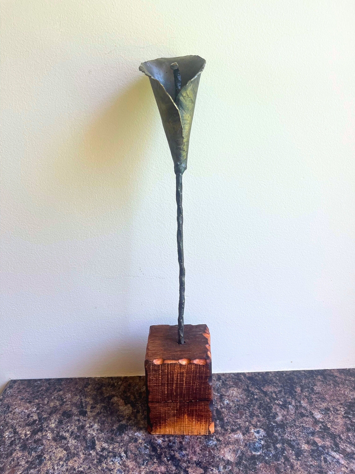 Amish Hand-Forged Steel Calla Lily – Artificial Flower