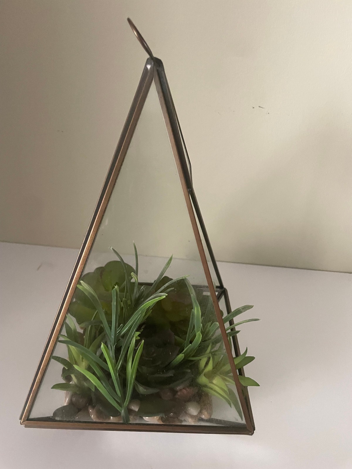 Artificial Potted Succulents Plants Hanging Glass Pyramid Arrangement