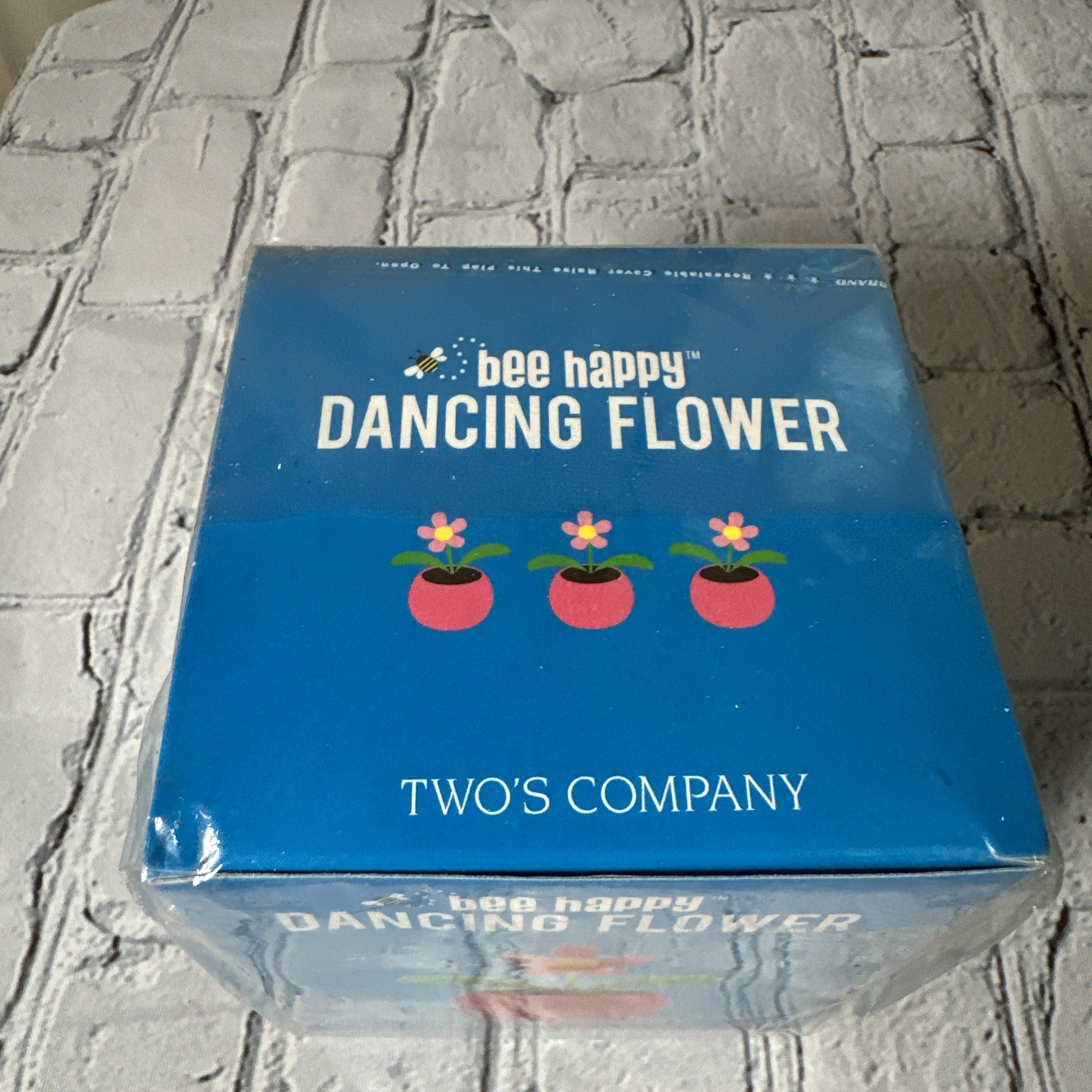 Solar Powered Dancing Pot Flower Figurine Two’s Company Bee Happy Pink New