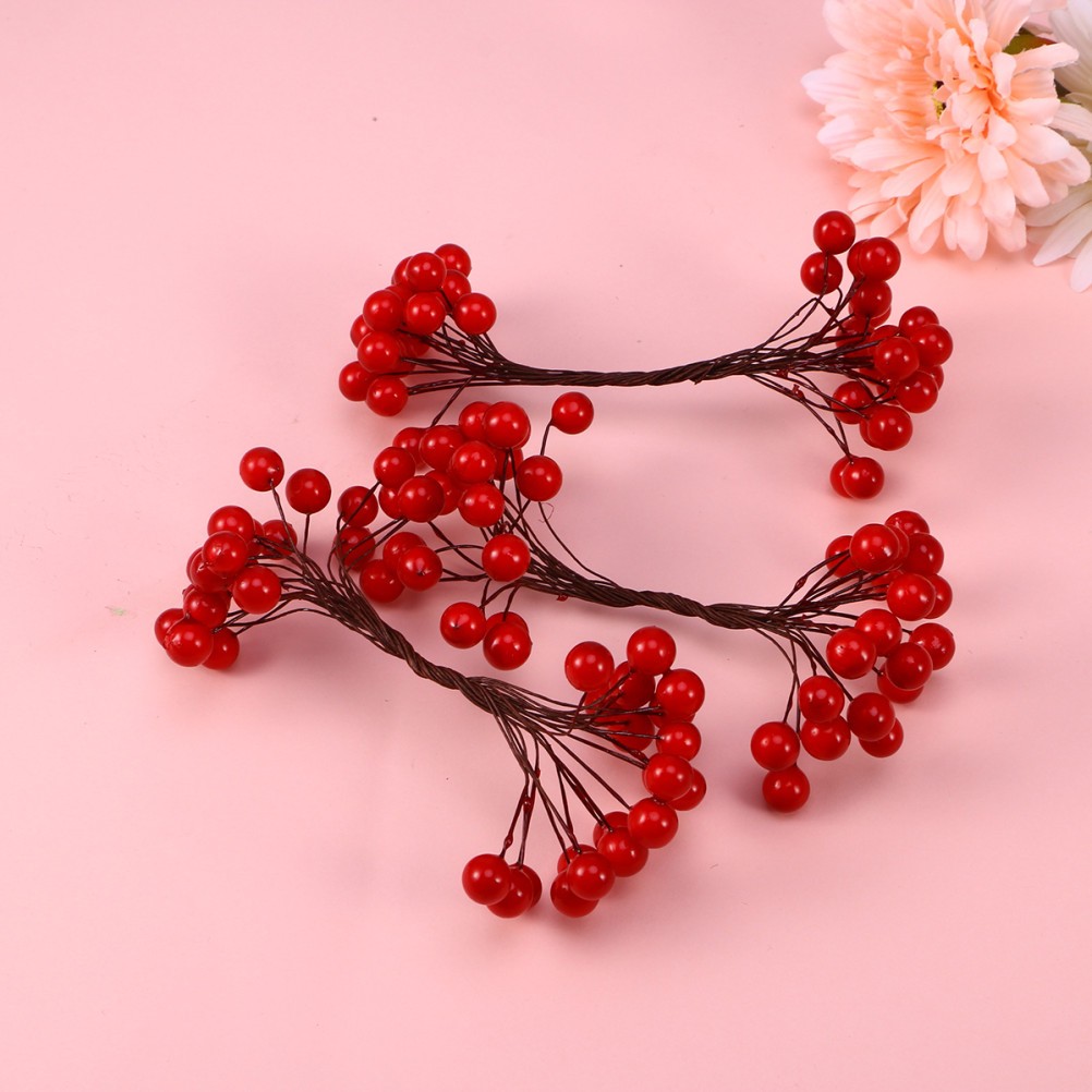 400Pcs Elliptical Red Holly Berries Wire for Christmas and Holiday Decor