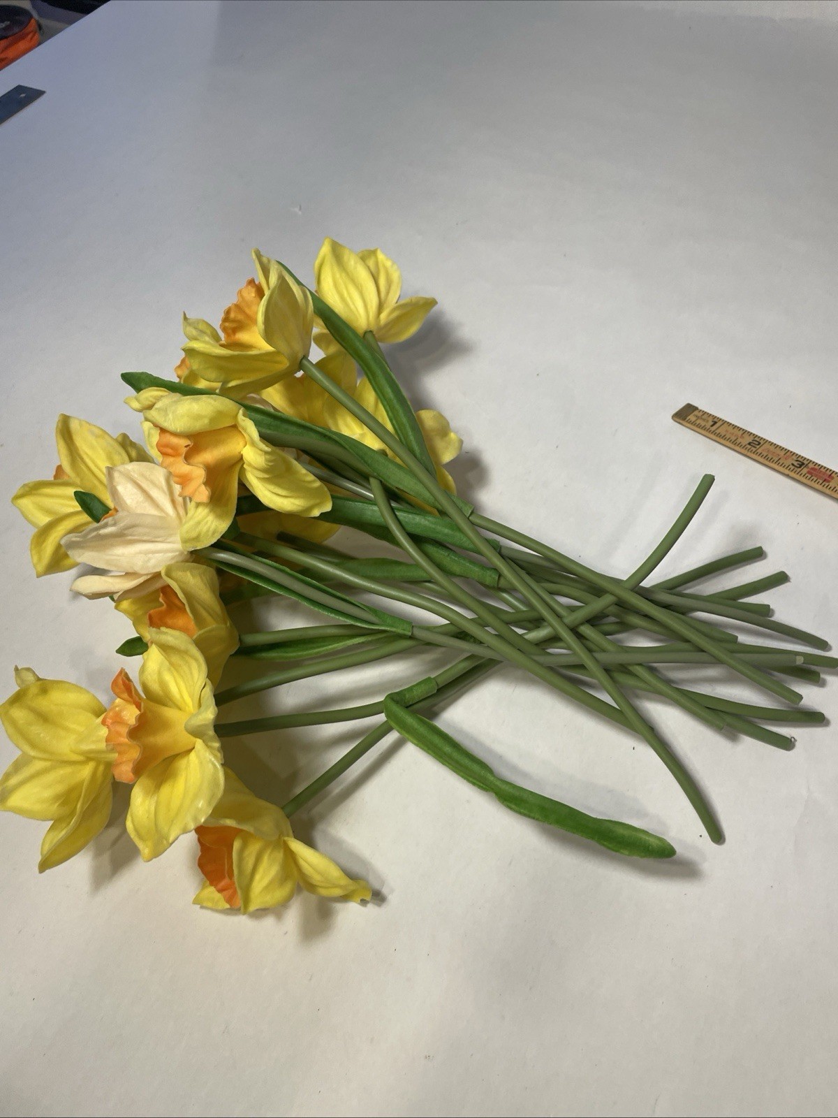 Yellow Artificial Daffodil Stems (Set of 16 Single Stems 12” Long)