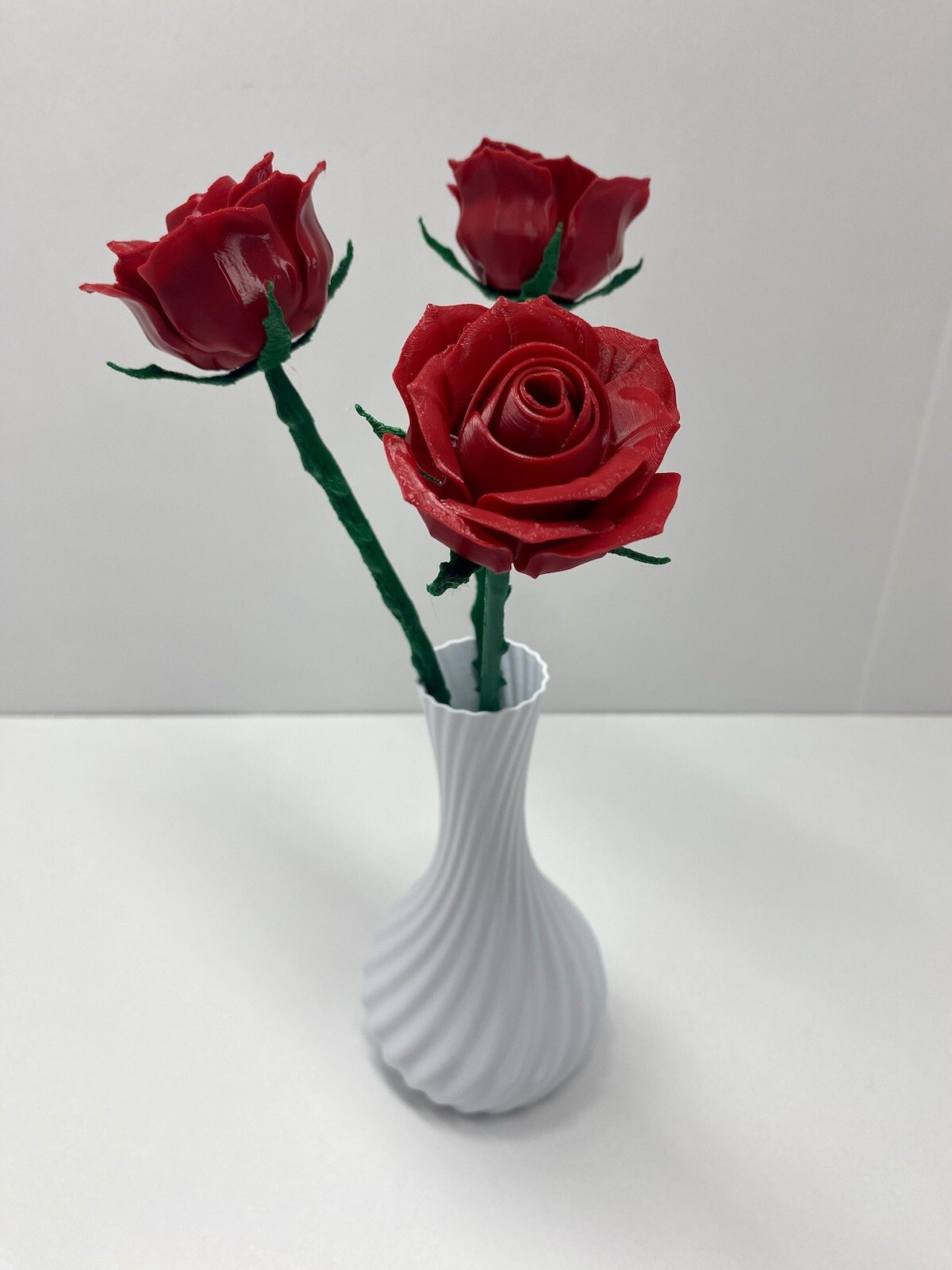 Forever Roses – 3D Printed – Life Sized – Perfect for Valentine’s Day – 3D PRINT