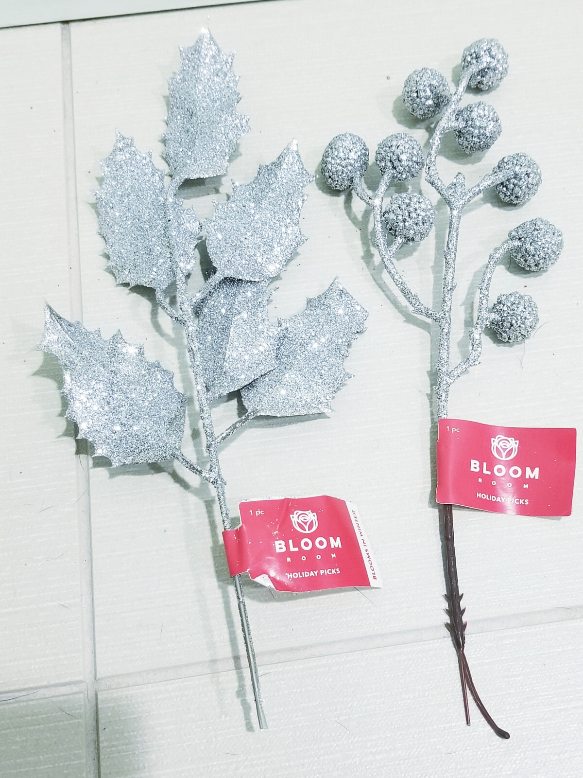 24 Various Christmas DIY Picks Lot