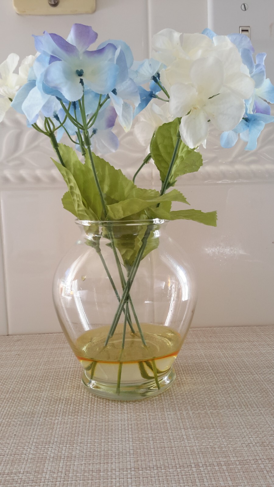 Artificial White/Blue Flowers in Vase with Faux Acrylic Water 11′ Tall DIY