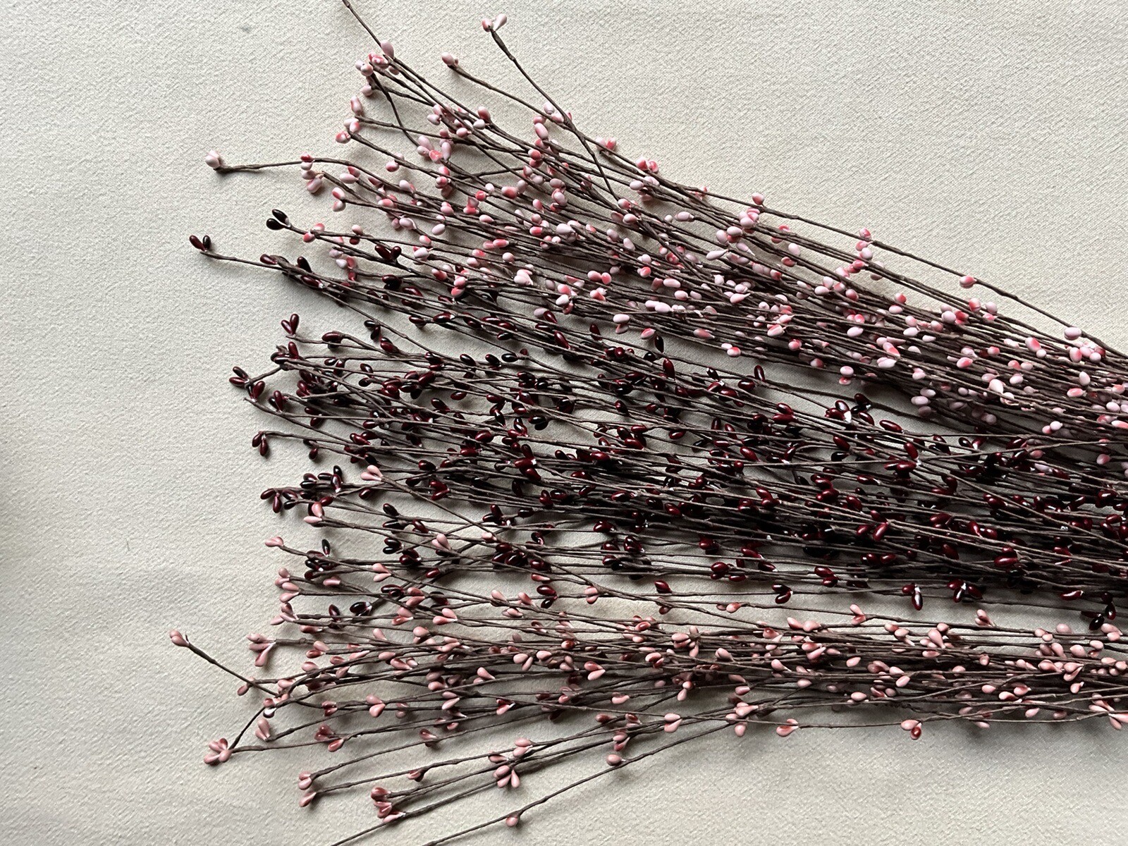 MAUVE PIP BERRY STEMS BURGANDY BERRY STEMS PINK STEMS ARTIFICIAL BERRY STEMS