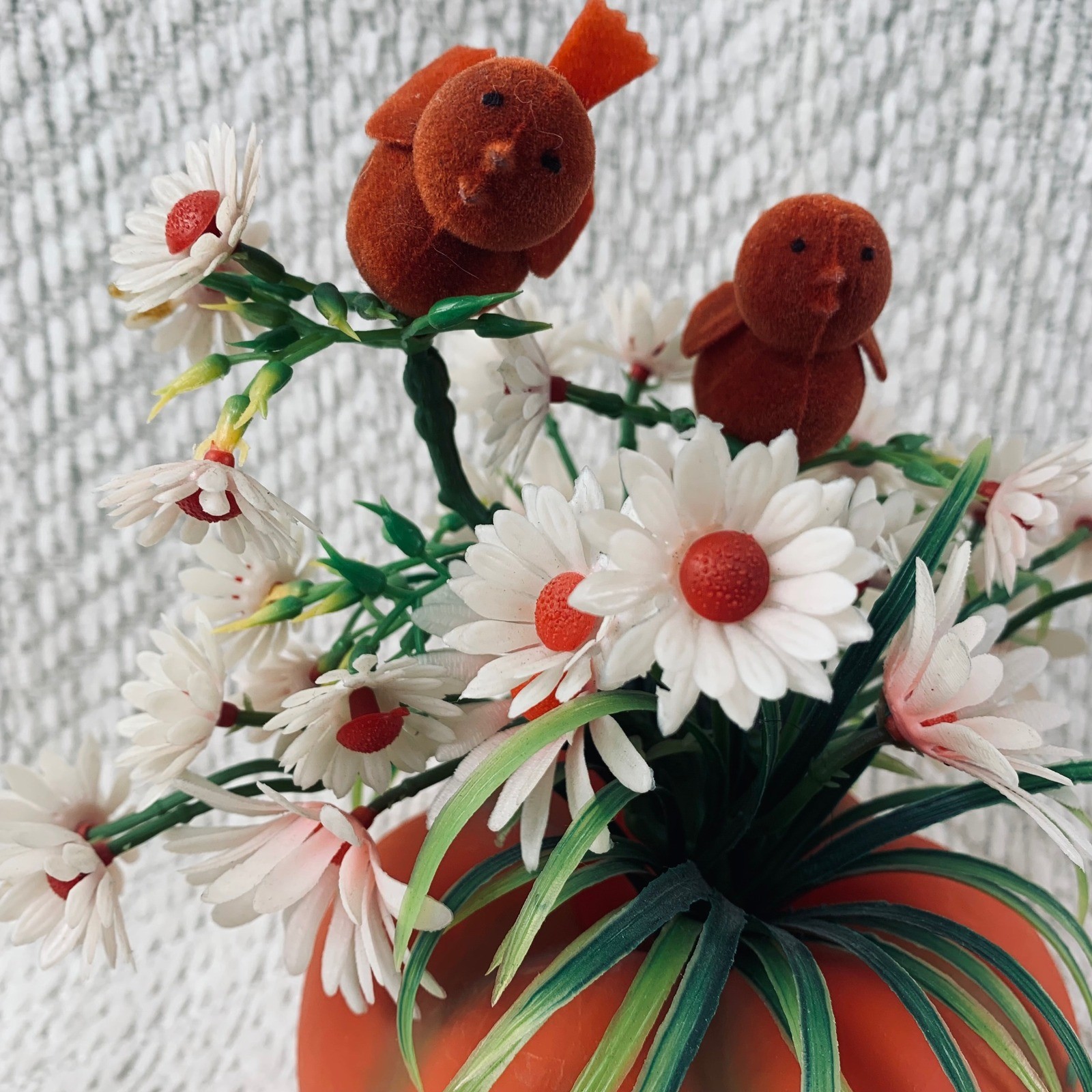 Vtg Christmas Home Decorative Products Tomato Floral Arrangement Flocked Birds
