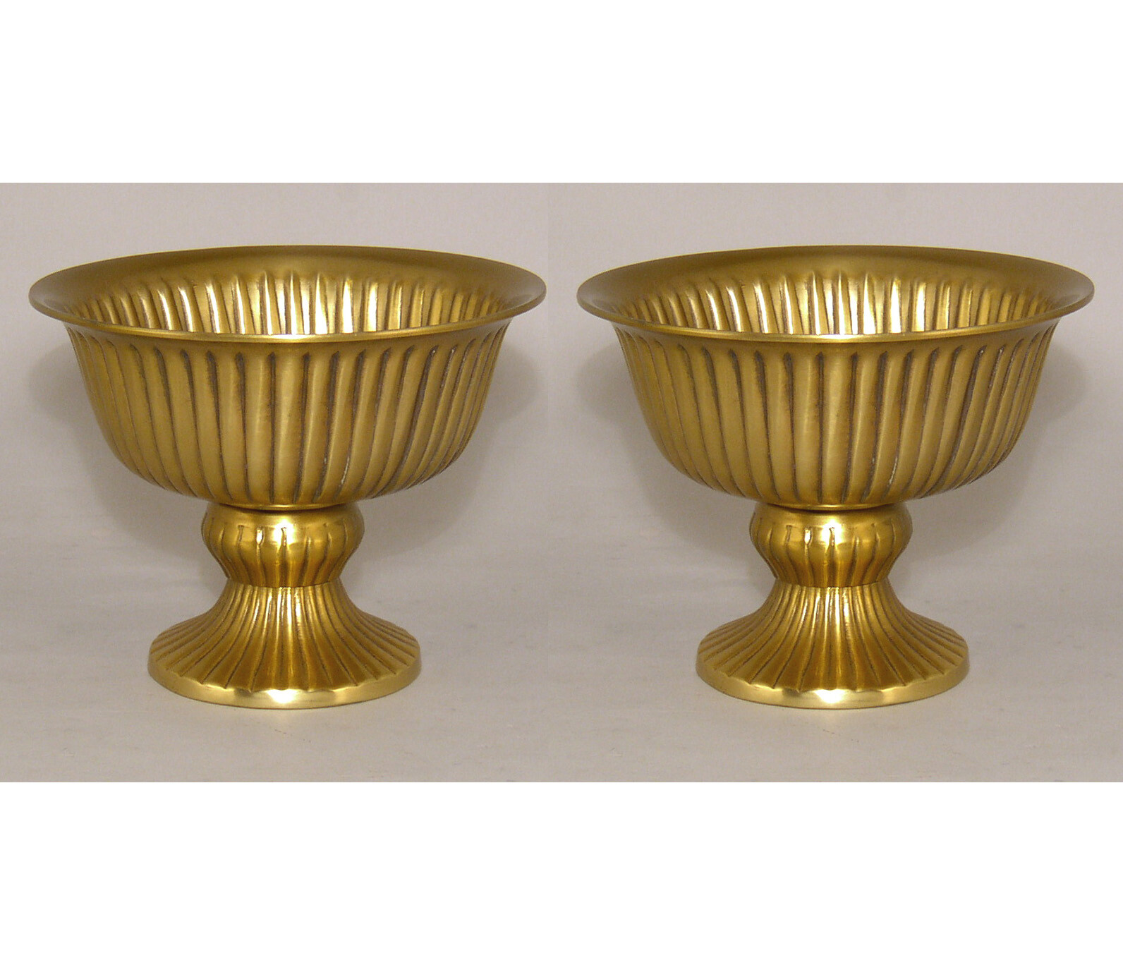 Compote Bowl Vase Gold Finish Aluminum Fluted Revere Pedestal Set/2 6″D 5.5″Hi