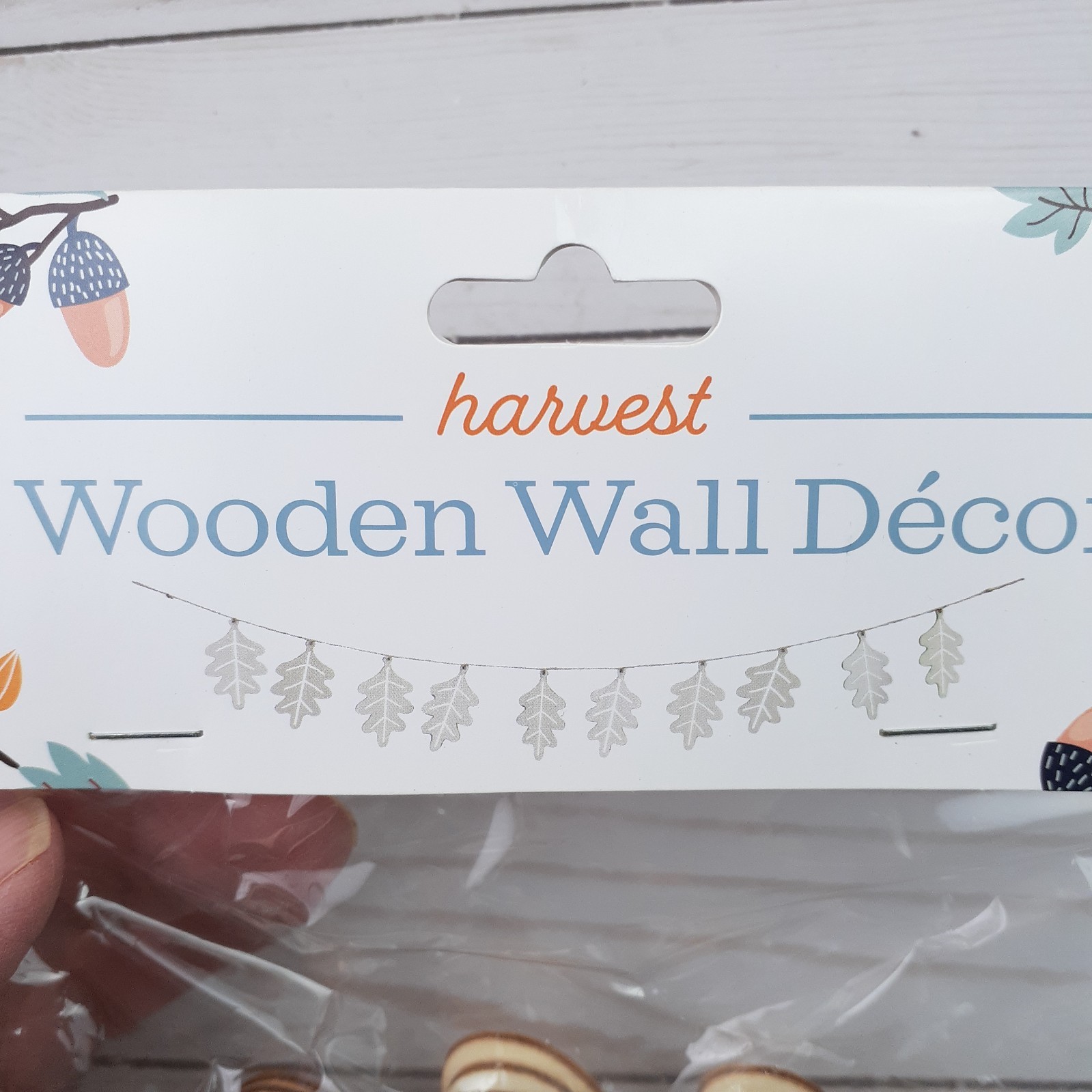 Fall Oak Leaf Wood Garland Wall Decor