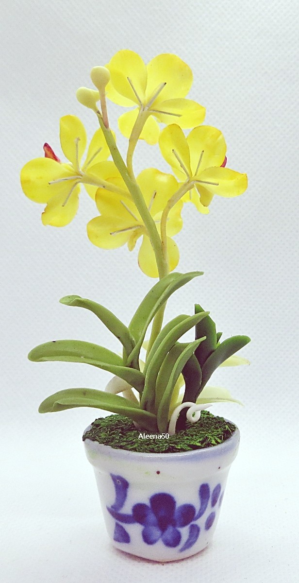 US Stock 4″H Handmade Air-Dry-Clay Artificial Mini Dendrobium Orchid Arranged