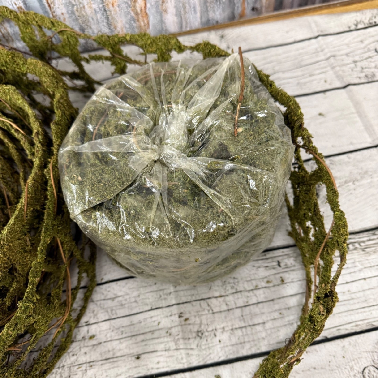 Natural Moss Garland Roll For Rustic & Vintage Decor Crafts Or Floral Arrangemen