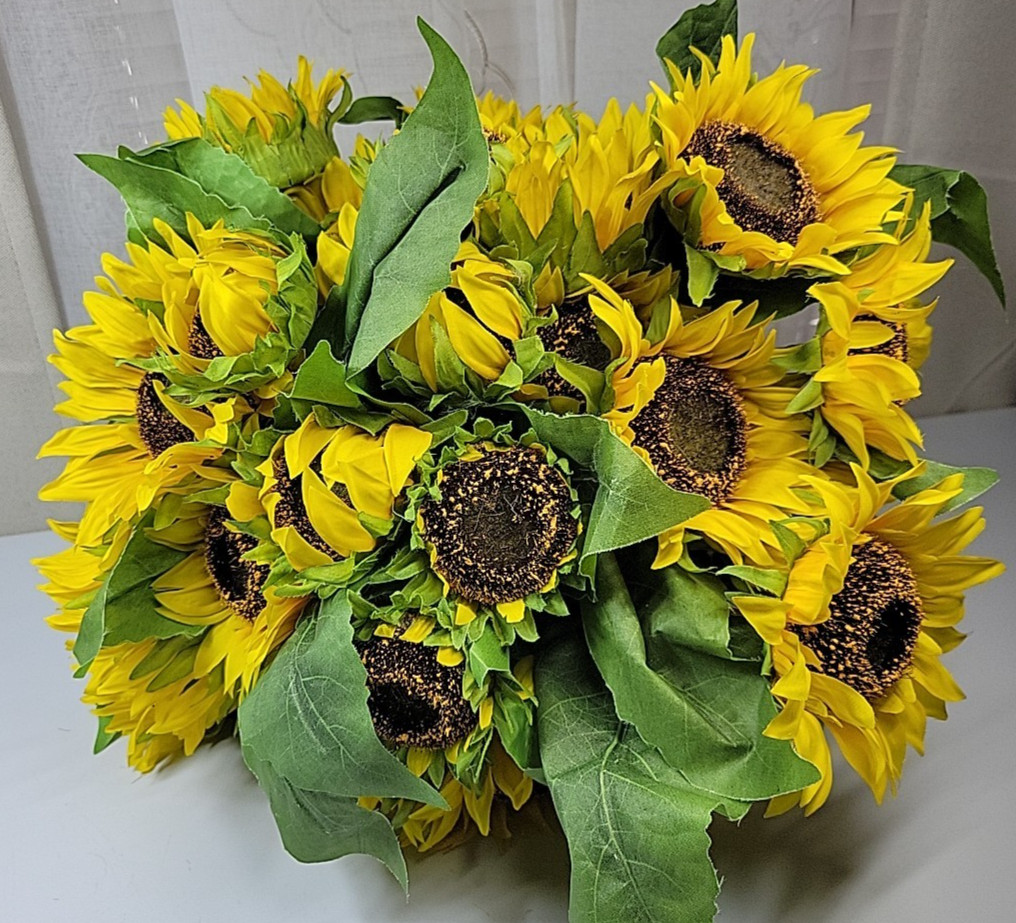 33-Life Like Silk Sunflowers 5-Bundles of 6 + 3 Extra