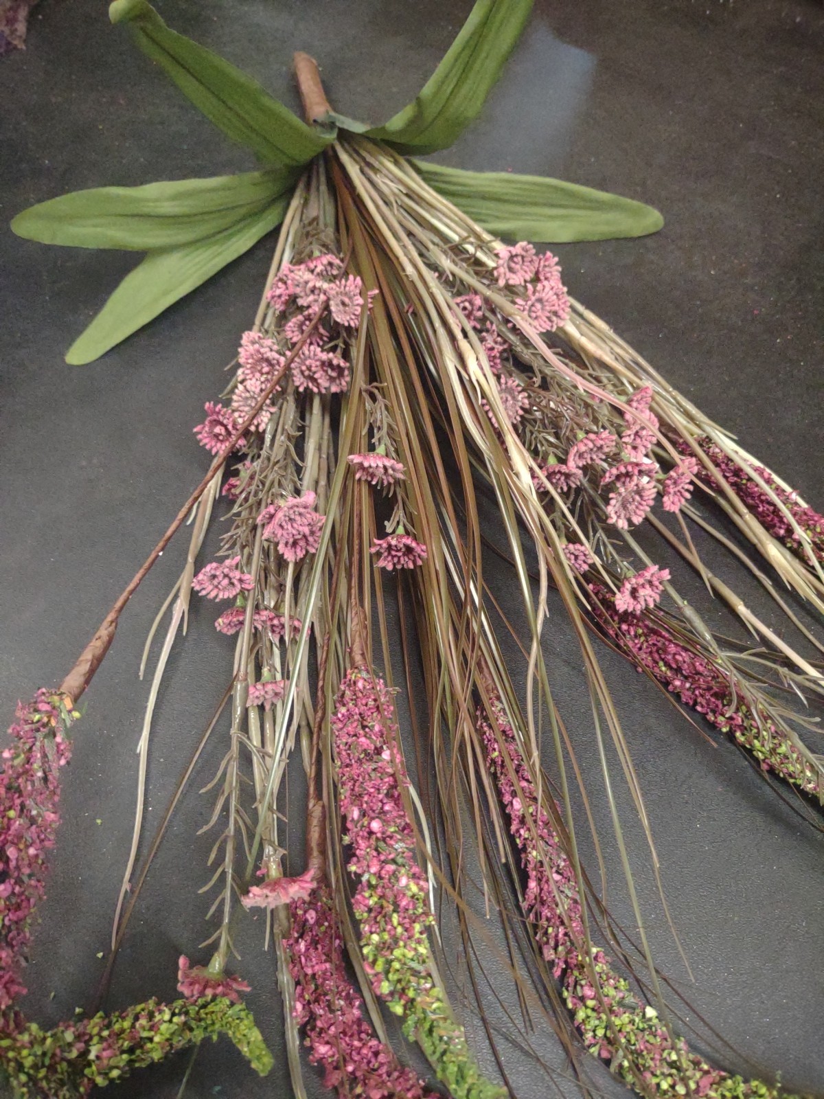 Vintage 22″ Plastic & Silk Bush, Swamp Lily Grass Plant Arrangement, Mauve Pink