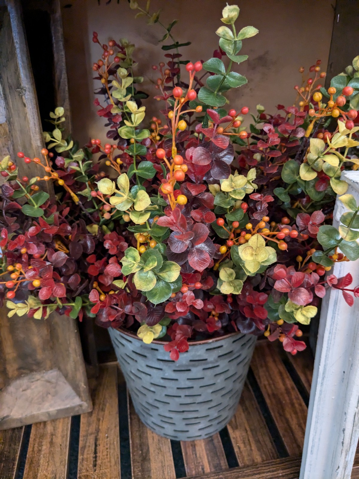 19″ Eucalyptus Berry Floral Pick Decor Accent