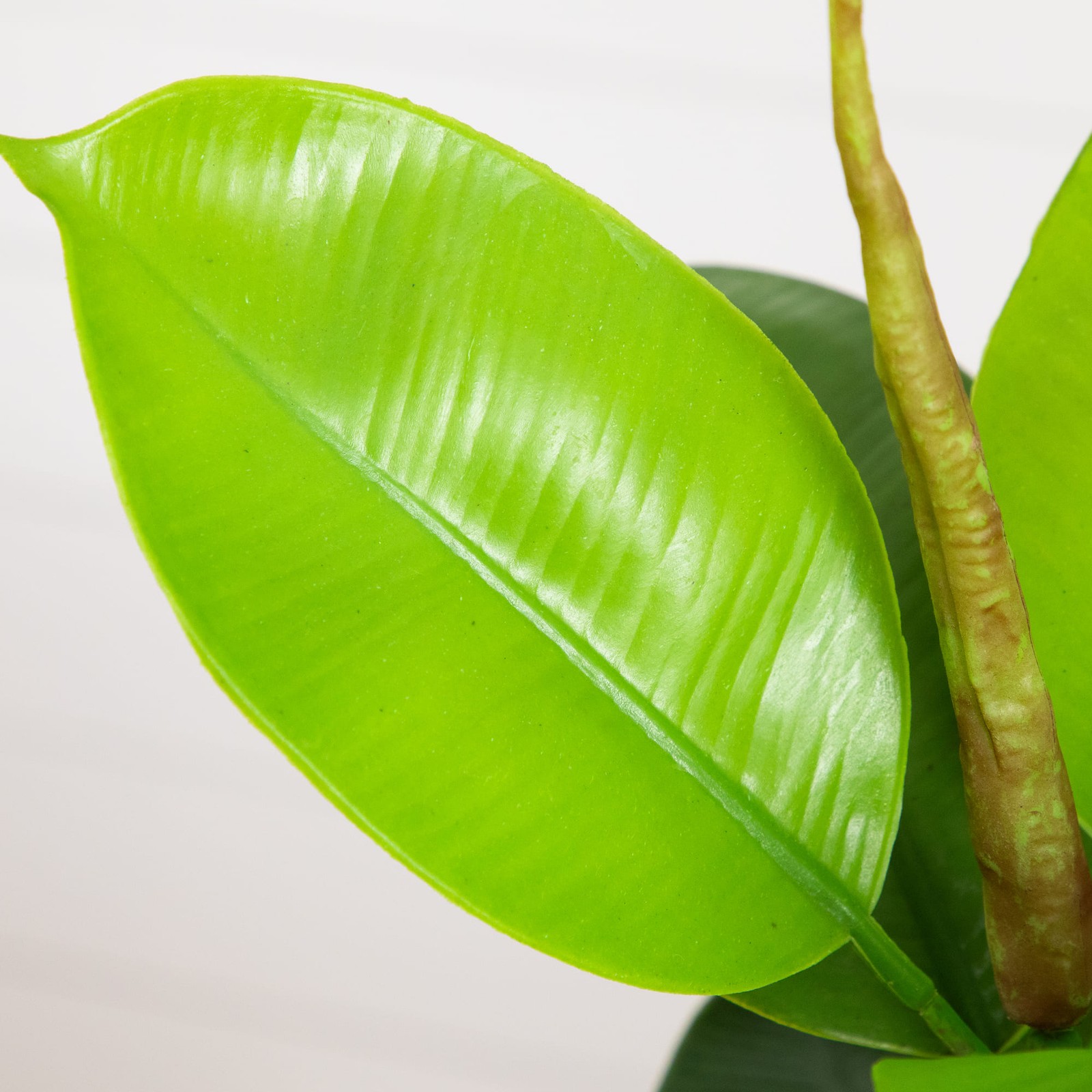 20-In Artificial Fiddle Leaf Fig Plant with Vanilla Plastic Planter Indoor Decor