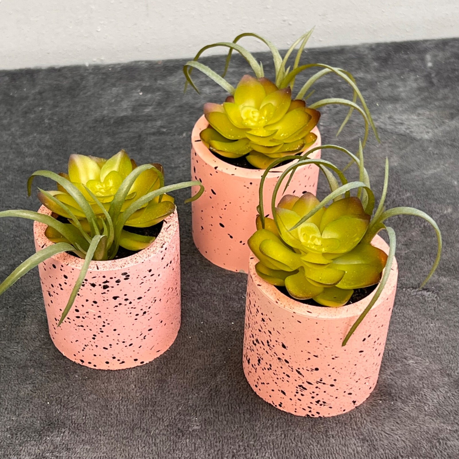Faux Potted Succulent Planter Lot 3 Pink Splatter Tier Tray Shelf Decor 3 in NWT