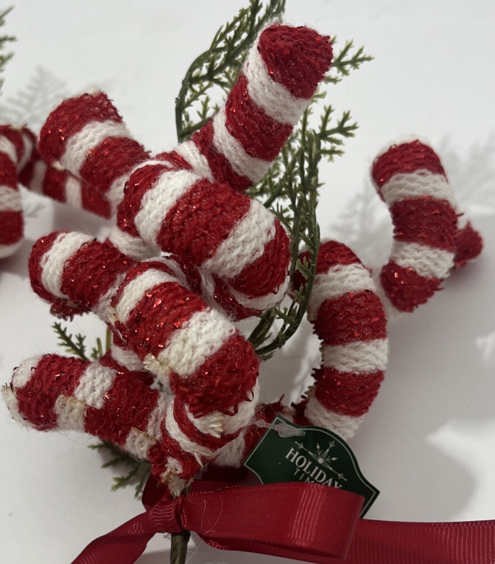 2 Holiday Time Christmas Yarn Candy Cane Floral Decor Picks 6×9 Inch NWT