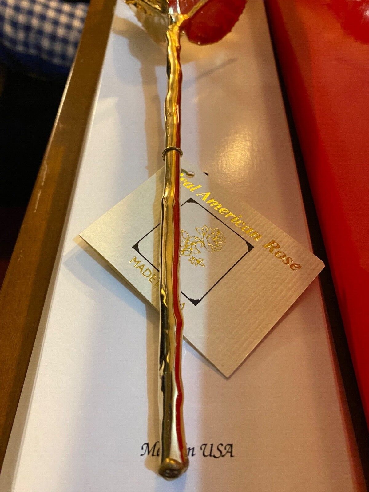 (New) Real American Rose – 24k Gold Dipped Real Rose 12″ in GIFT BOX (w/ window)