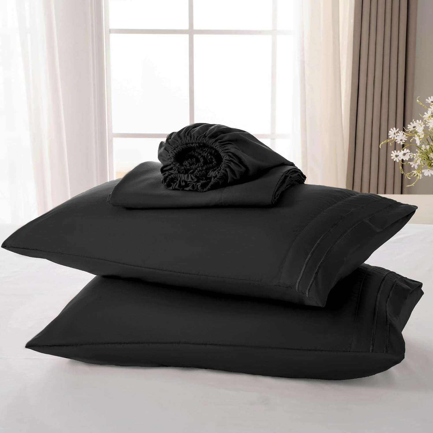 Black Queen Sheet Set, 4 Pieces Soft Bedding Queen Sheet Set, Breathable and Coo