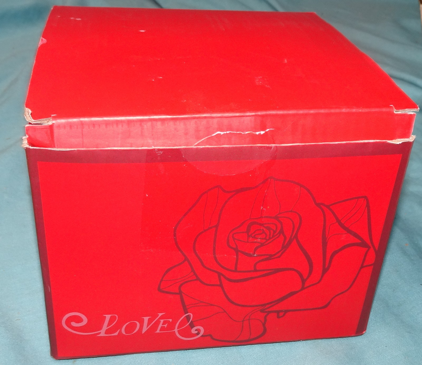 new open box Preserved Real Red Rose Gift Box with Heart Necklace Eternal Flower