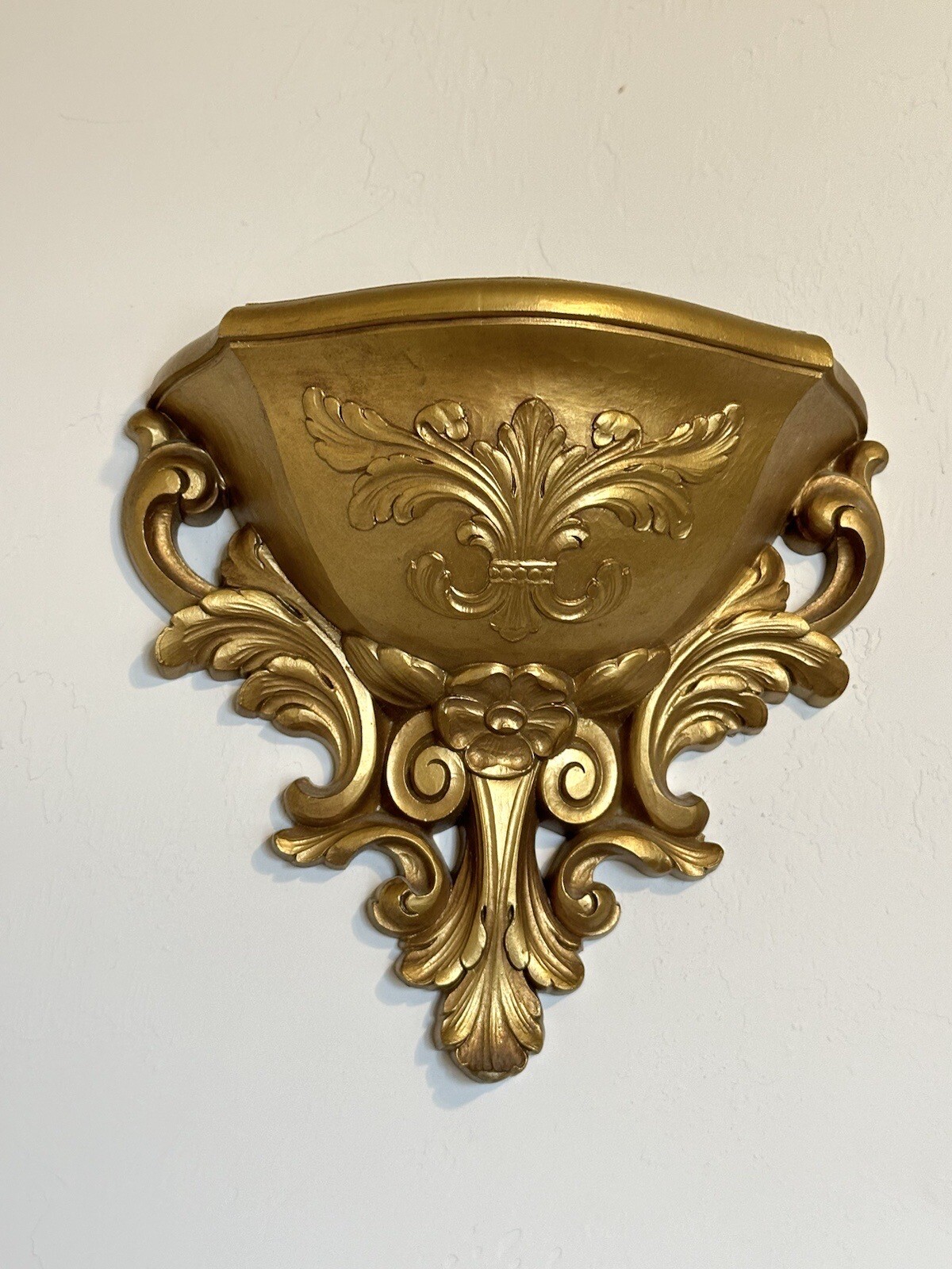 Vintage Homeco Antiqued Gold Wall Pockets 6050 Dart Industries Regency Old Money