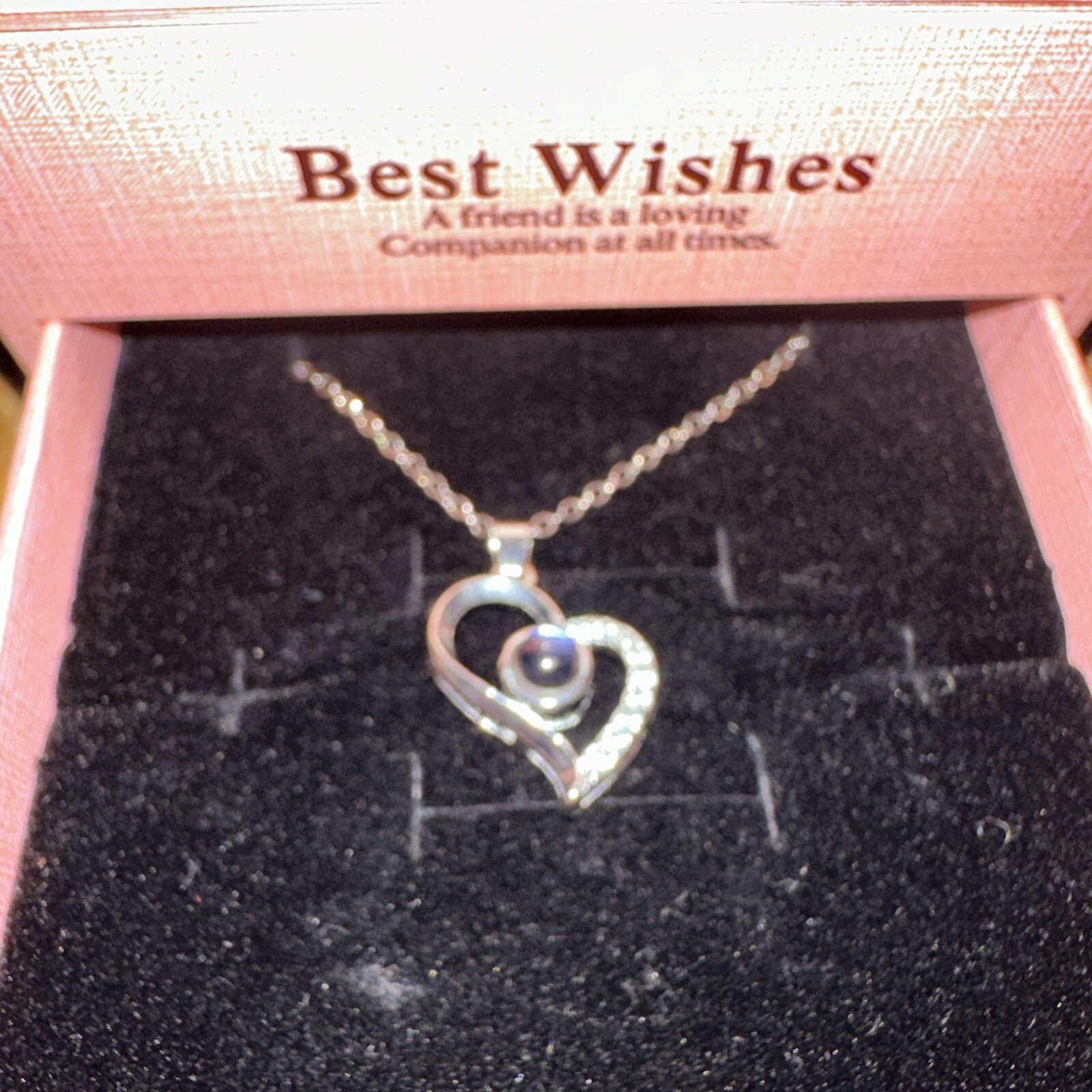 BEST WISHES RED ROSE +GOLDEN HEART NECKLACE A FRIEND IS A LOVING COMPANION