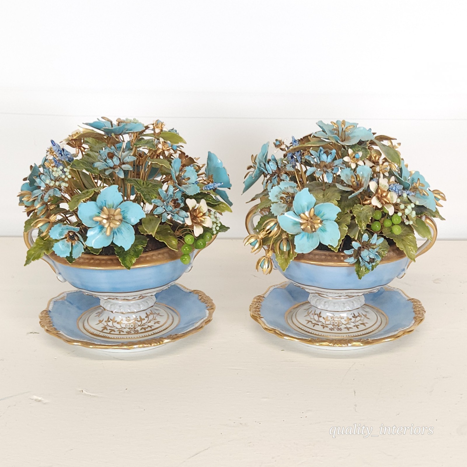 Pair Jane Hutcheson for Gorham Blue 2 Handled Teacup & Saucer Floral Arrangement