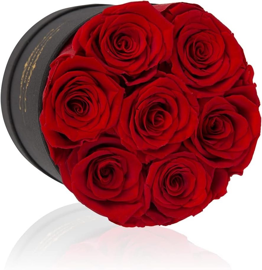 Elegant 7 Piece Preserved Roses Gift Box – Timeless Romance for Any Occasion