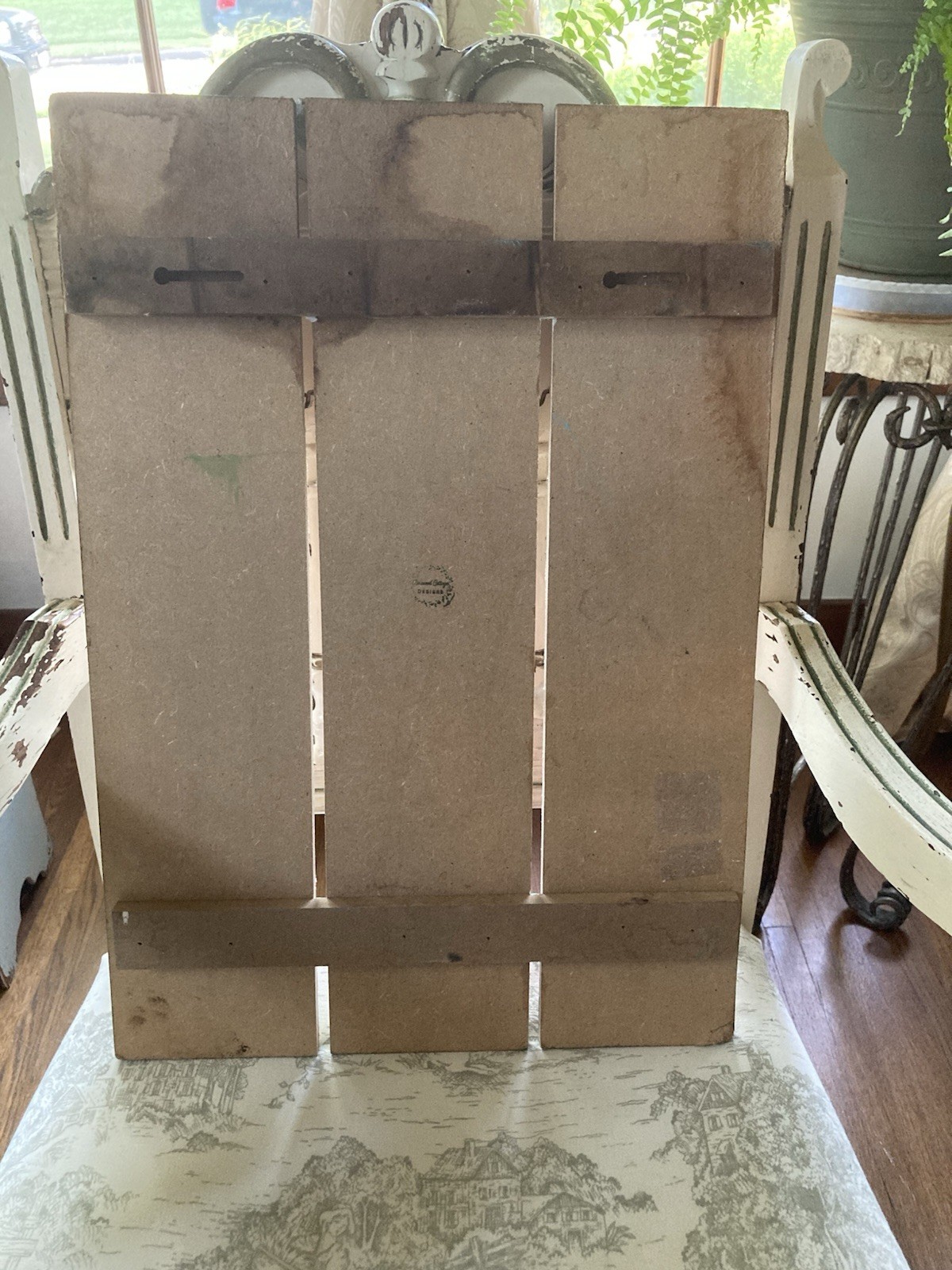 Boxwood Cottage 20×14 Wall Art or Wood Slat Tray Antique Roses Cottagecore