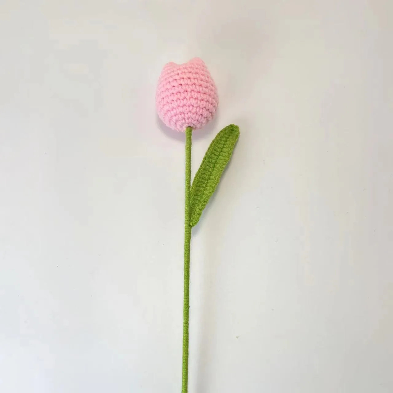 1PC Knitted Flower Tulips Fake Flowers Bouquet Wedding Decoration Hand Crochet W