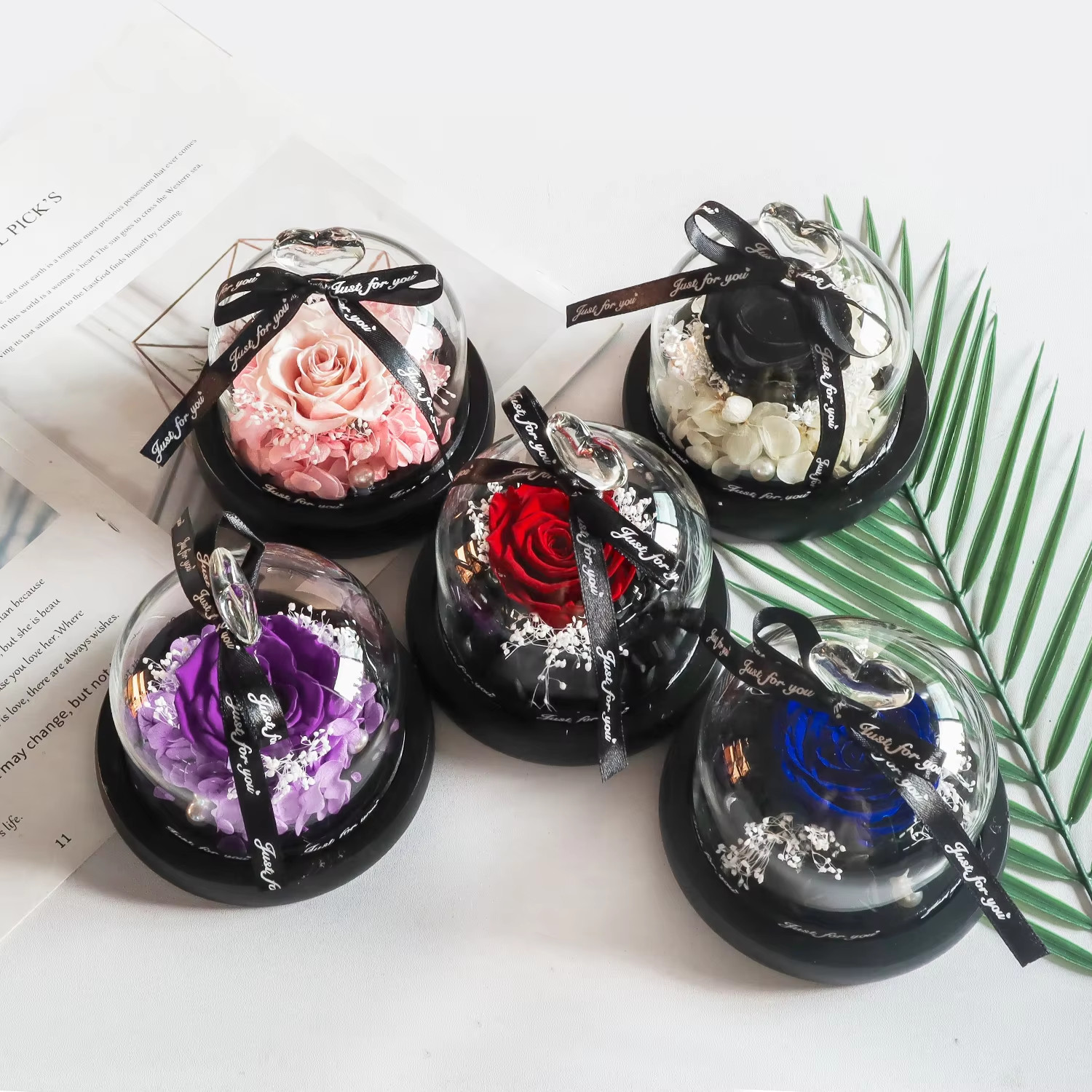 Eternal Rose in Glass Dome with LED Light – Ideal Gift for Women and Moms