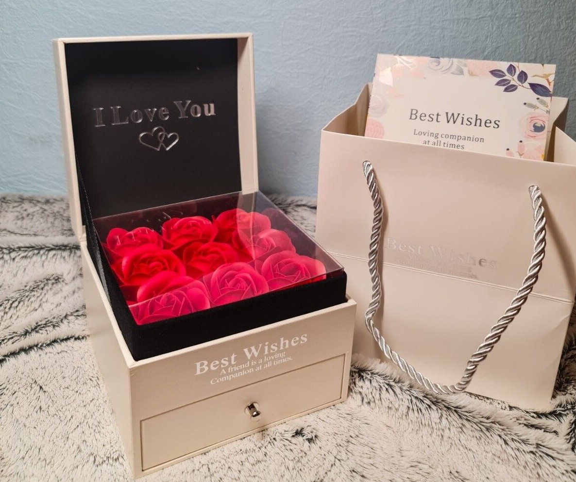 Soap Rose Flower Valentine’s Day Personalised Gift Box Handmade with Necklace