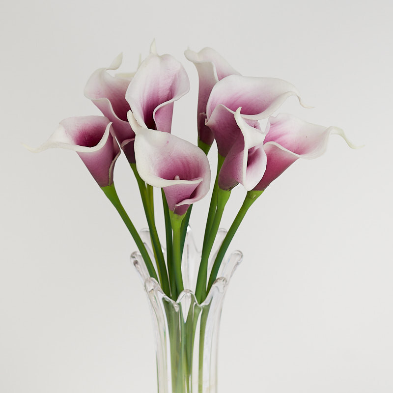14″ Natural Touch Artificial Purple and White Calla Lily Bouquet