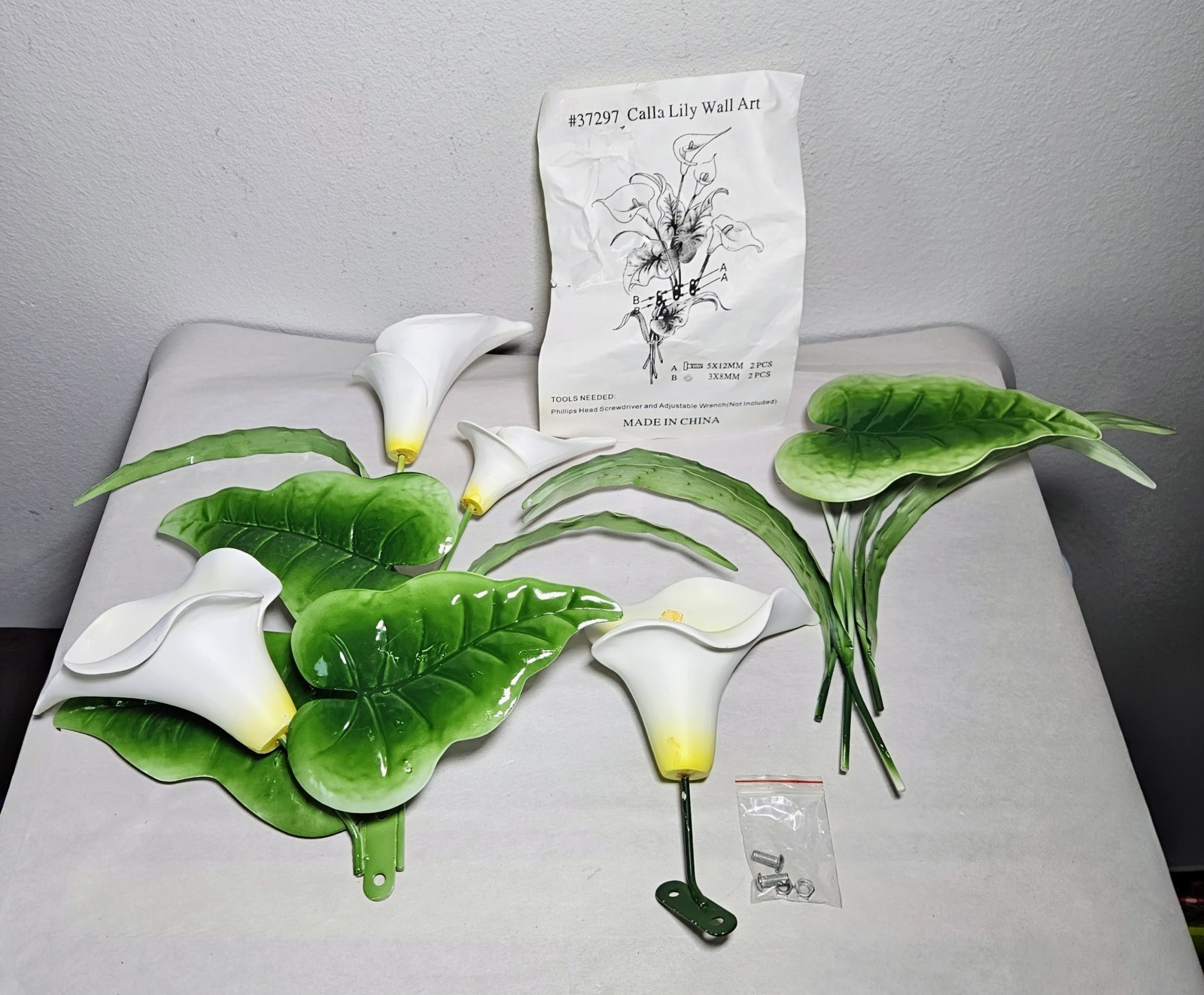 Calla Lily Ceramic Flower Tin Metal Leaves Wall Art Mount 21″x14″ Collection Etc