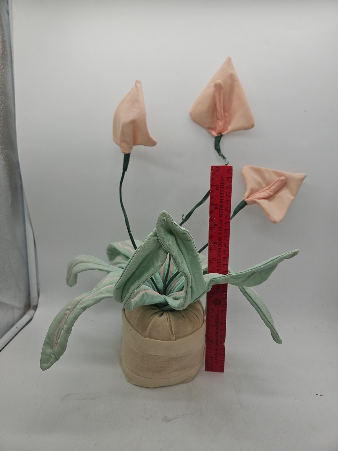 Vintage Fake Fabric Wire Potted Flower Plant Decoration Aloe Plant ? Lily?