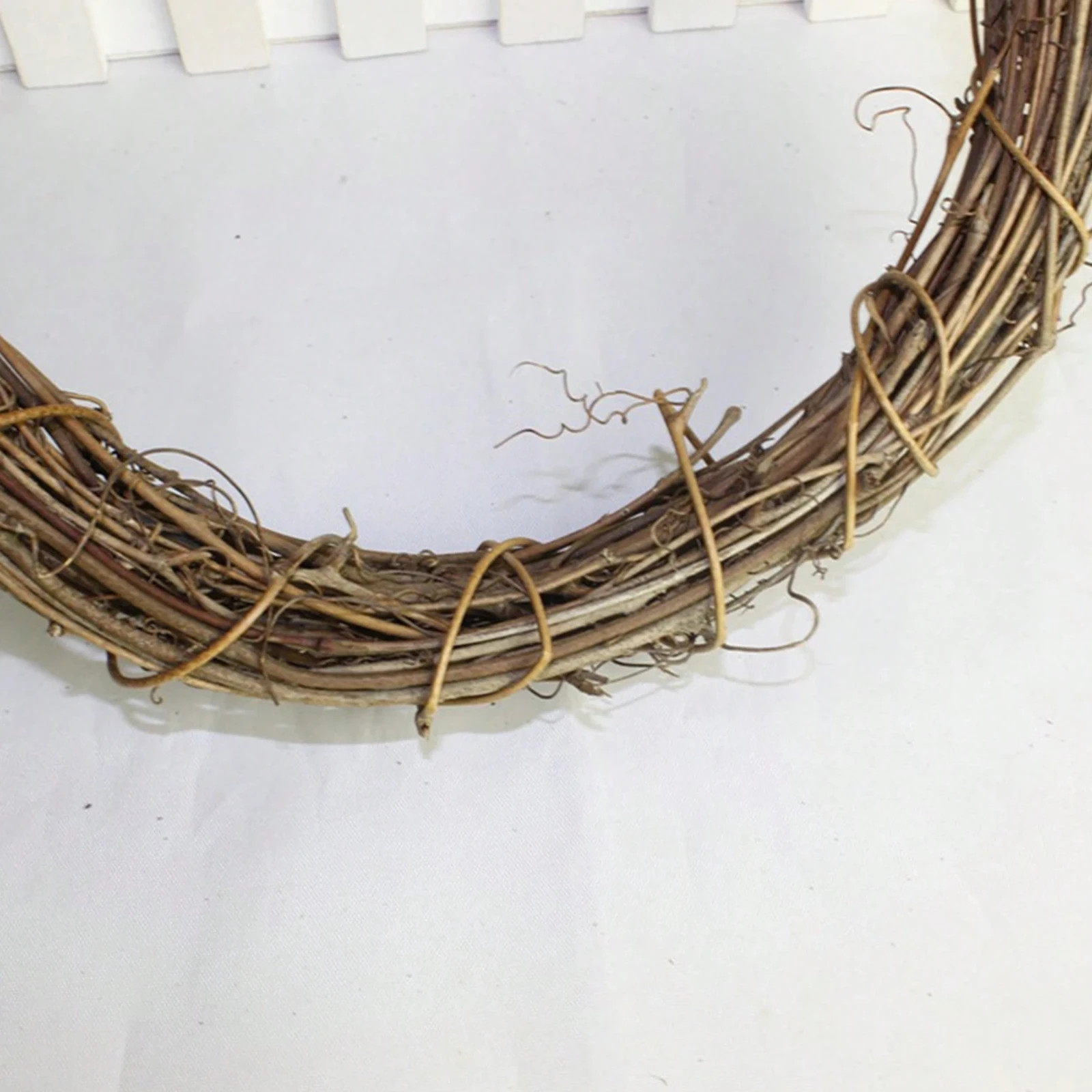 NEW 5 Pcs Natural Vine Wreath Frame, Grape Vine Strips for DIY Handmade Weaving