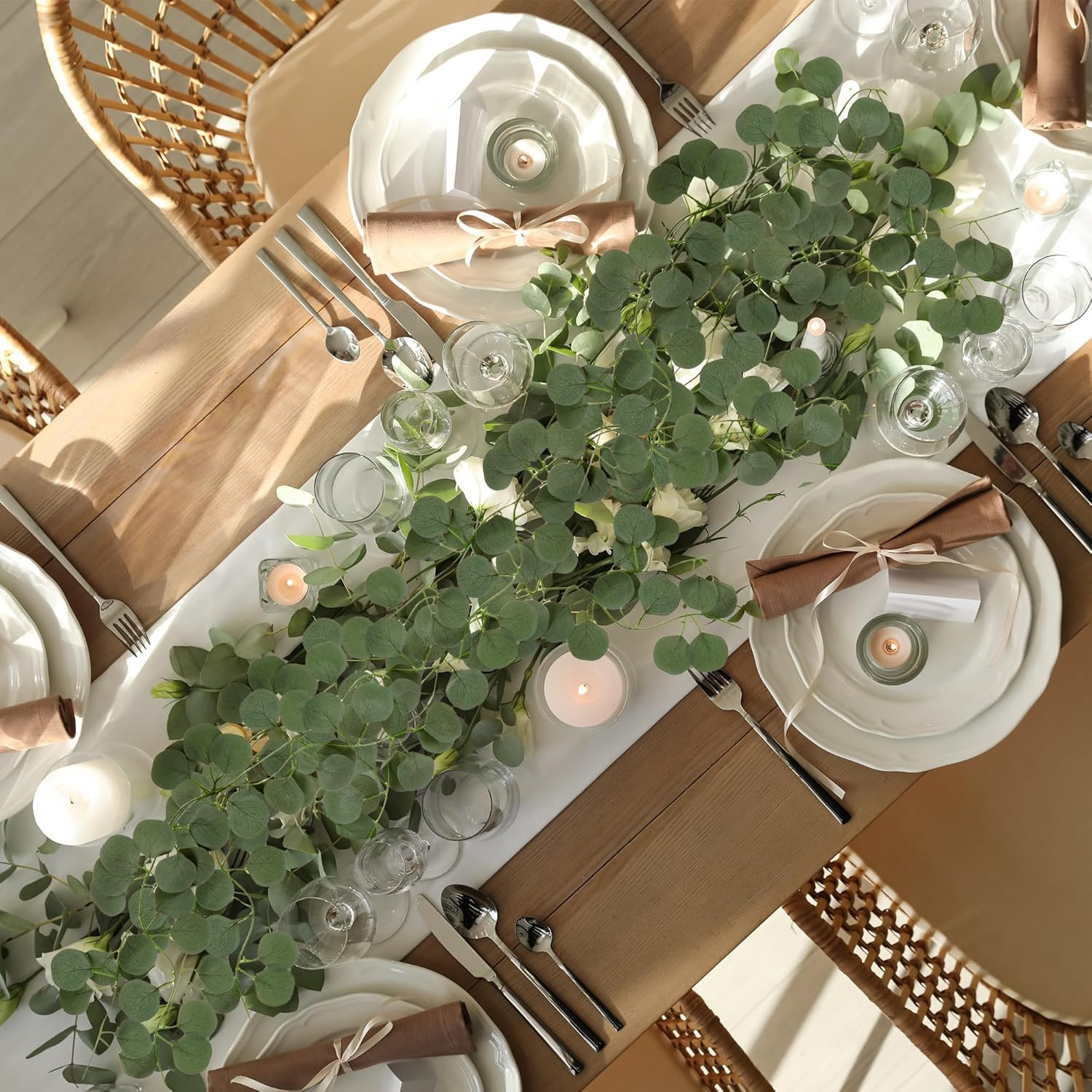 8Pcs Artificial Eucalyptus Garland Greenery Leaves Silk Vines Silver Dollar Leav