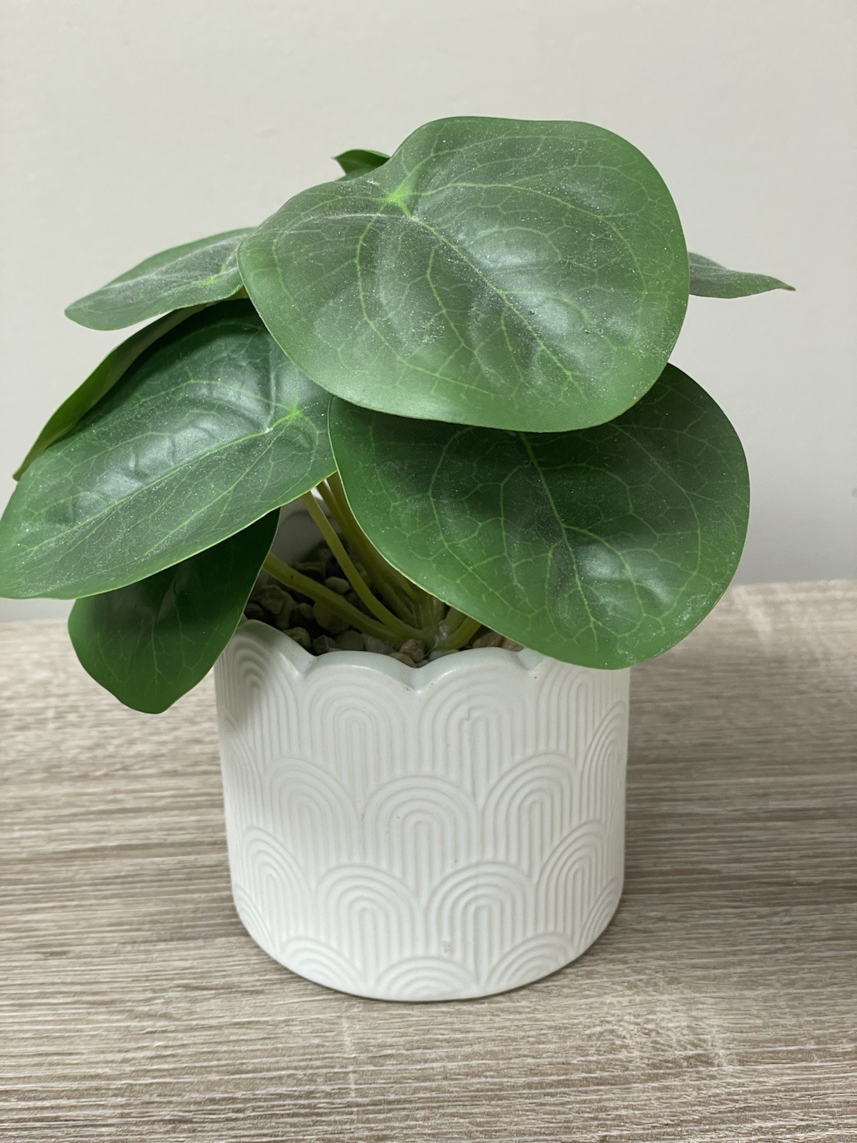 Flora Bunda Artificial Plant in 3 in Matte White Geometric Ceramic Pot