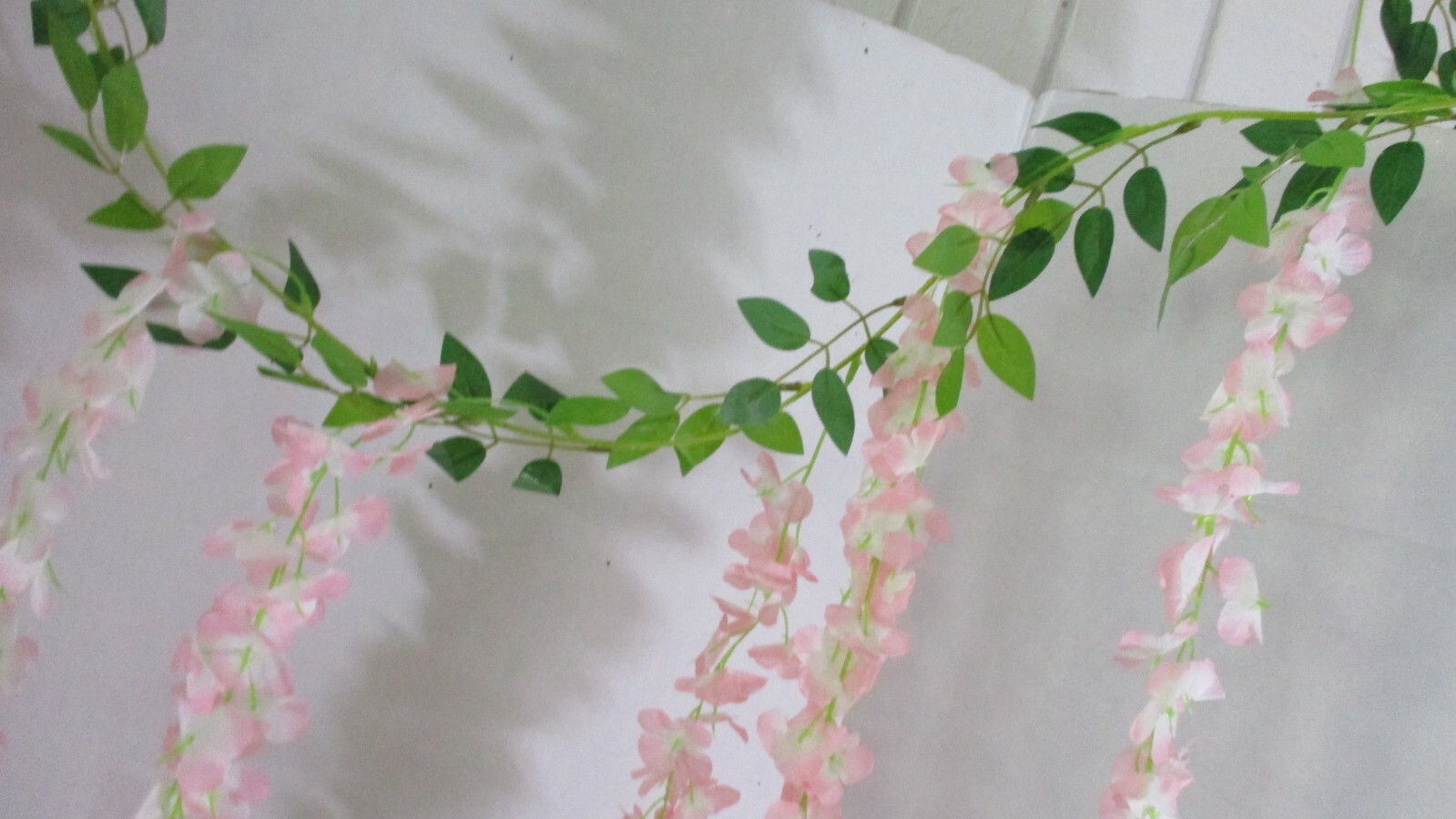 7.2 Feet HANGING PINK WISTERIA / DOGWOOD GARLAND VINES~ New in Package (tk)