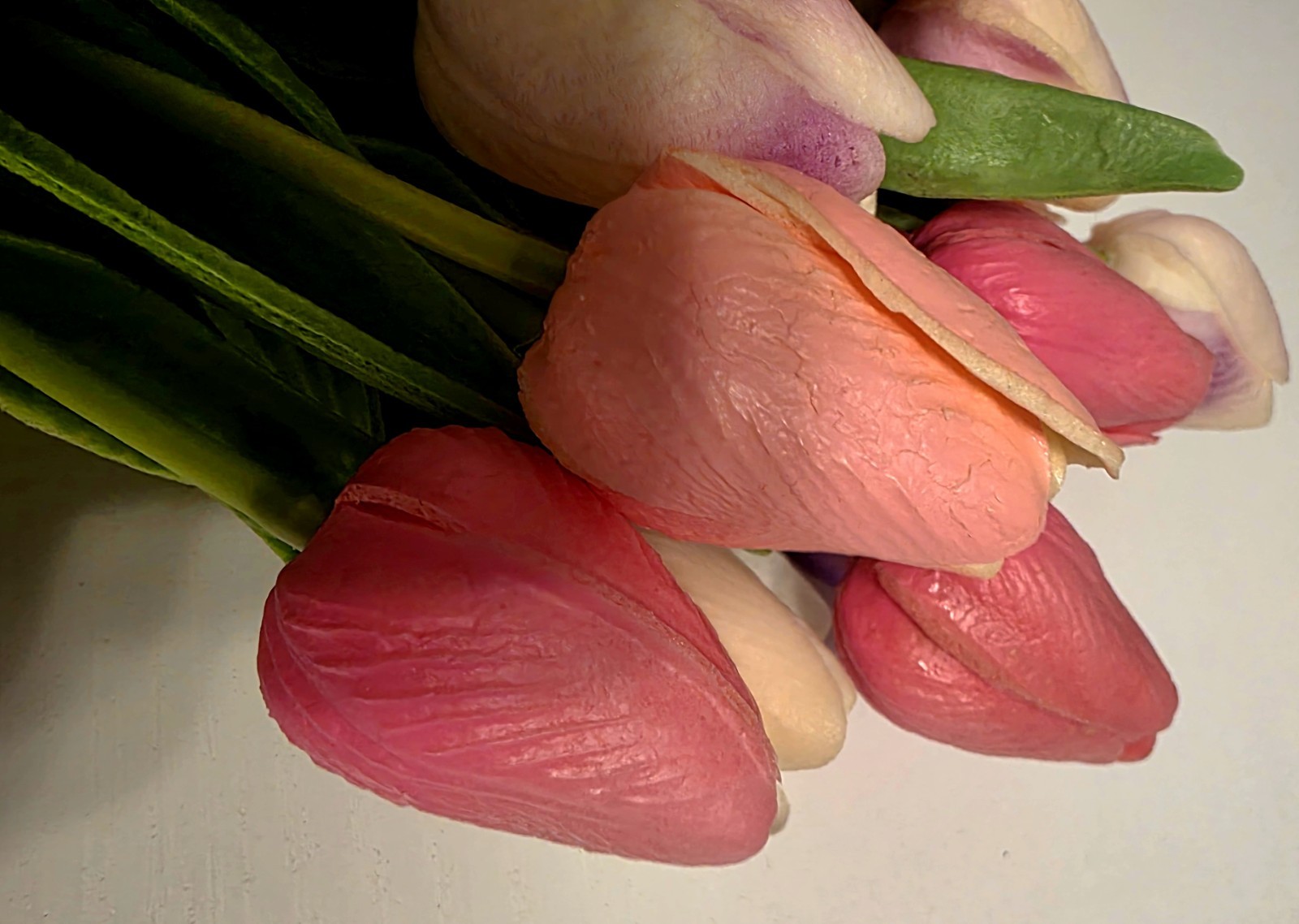 Multi Color Artificial Tulips 16″ Bouquet *preowned, Lovely*