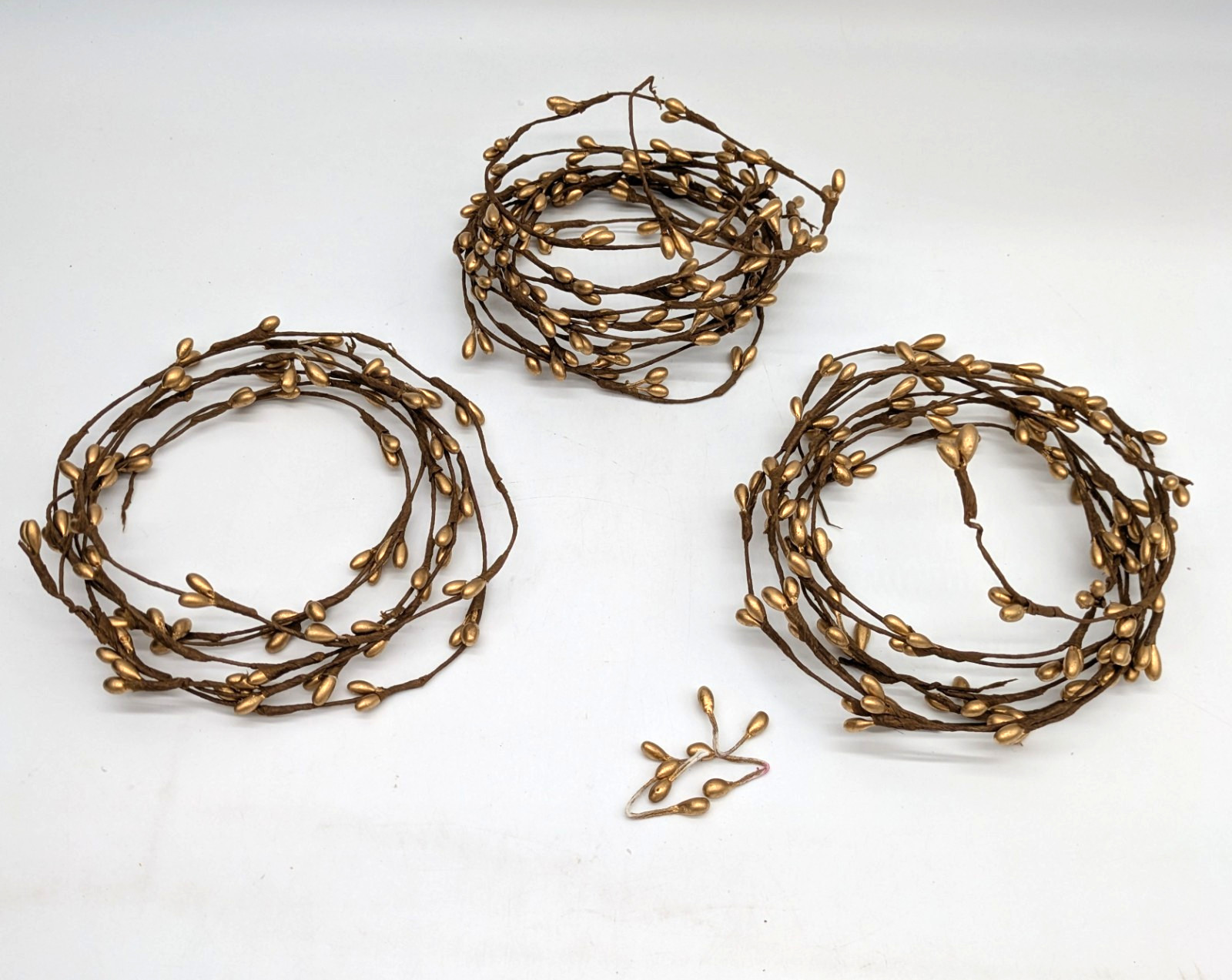 GOLD Pip Berry Garland 28 ft Total of 20″ Individual Strands-Fall Holiday Crafts