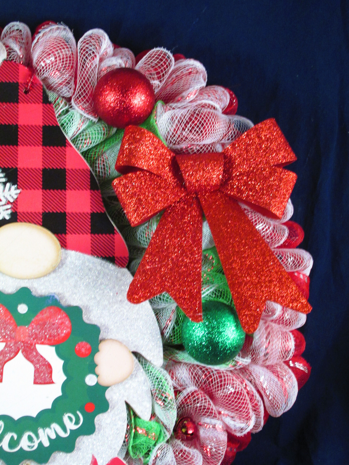 Red White and Green Bubble Deco Mesh Knome Christmas Wreath