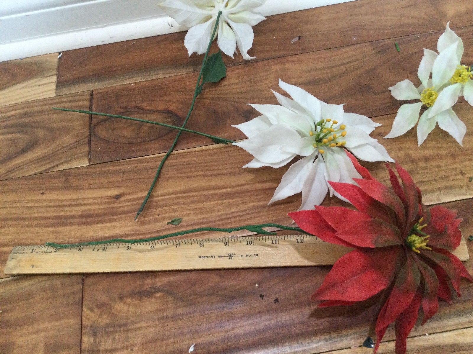 set 3 + extra ’60 Poly Plastic Hong Kong poinsetia large 6” bloom 11”length