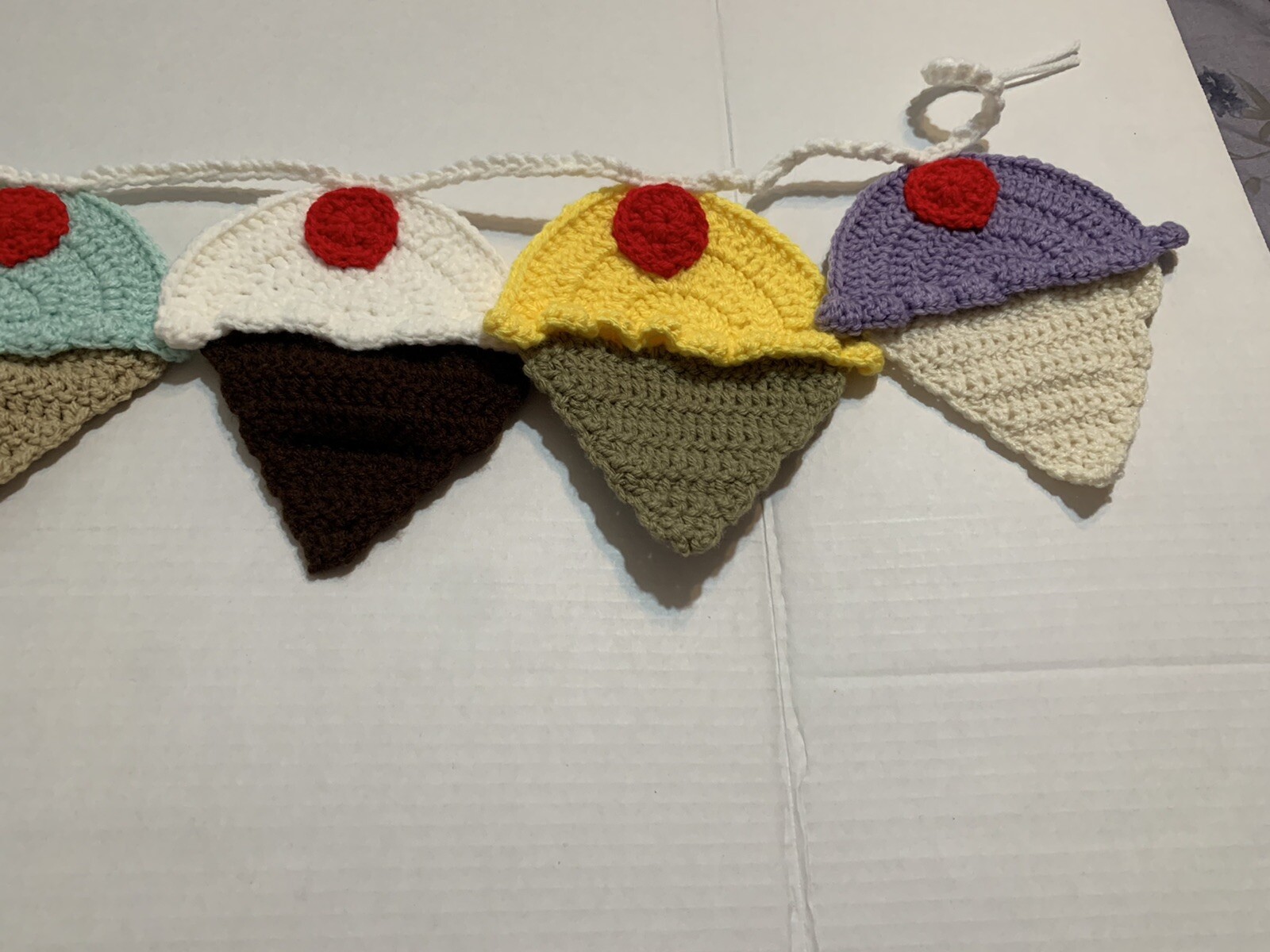 Ice Cream Garland Six Cones 7X6″ New Handmade Crochet 32″ Long 