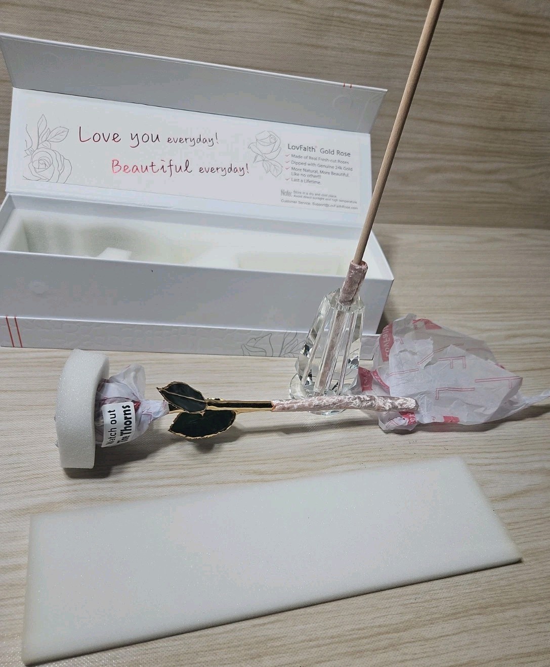 ** NEW In Box ** LovFaith Real Rose Dipped 24K Gold, Red