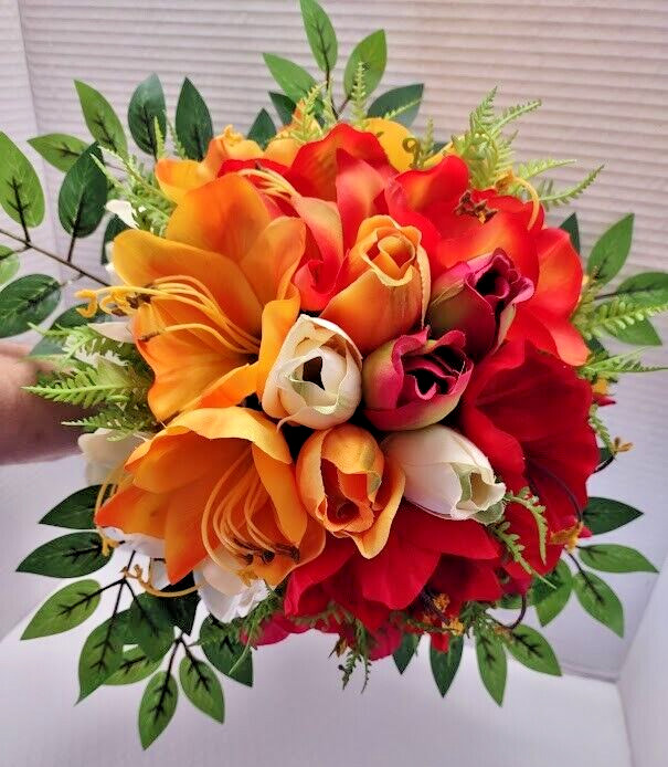 Artificial tropical bouquet